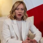 رئيسة الوزراء الإيطالية جورجيا ميلوني تتحدث عن تخريب السكك الحديدية في ميلان