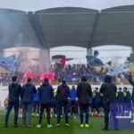 صورة لجمهور اتحاد طنجة في الملعب الكبير بطنجة