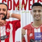 صورة للاعبين حبيب الله الدحماني ومحمد بطاح بقميص الكوكب المراكشي بعد توقيع العقد.