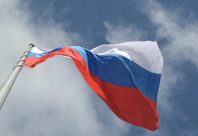 صورة توضيحية لنظام ستارلينك للأقمار الصناعية في سياق الصراع الروسي الأوكراني.