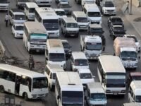 مركبات في حركة المرور بمحافظة القليوبية، شمال القاهرة، مصر عام 2022.