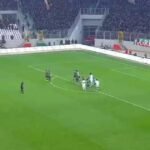 صورة توضيحية لشعارات أندية كرة القدم الأفريقية وشبكات البث التلفزيوني