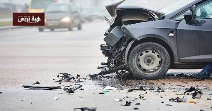 صورة توضيحية لحادث سير في مدينة مغربية مع سيارات إسعاف