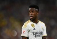 فينيسيوس جونيور يحتفل بهدفه مع ريال مدريد في مباراة دوري أبطال أوروبا ضد بنفيكا