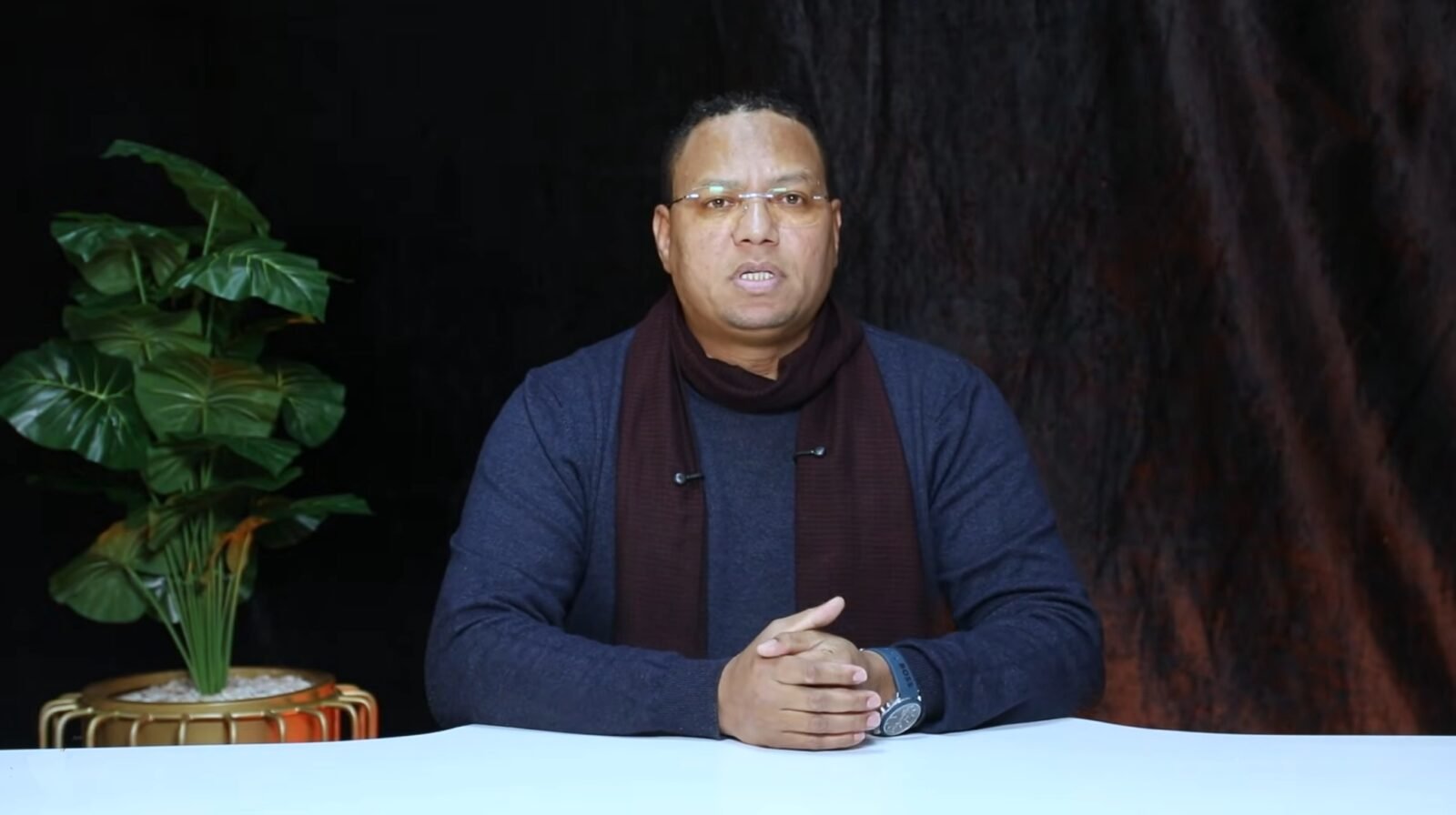 محمد لغروس يتحدث في فيديو رداً على تصريحات عبد الإله بنكيران