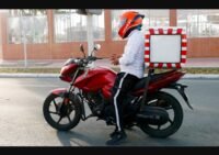 صورة لعناصر الشرطة القضائية أثناء عملية أمنية في مدينة فاس