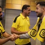 نادي الحسين يطمئن جماهيره: بعثة الفريق في قطر بأمان تام 6 صورة لبعثة نادي الحسين لكرة القدم في قطر خلال استعداداتهم للمباراة الآسيوية