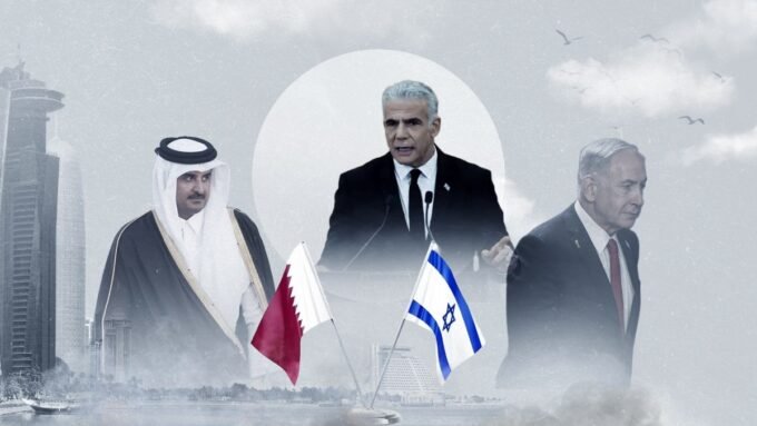 خريطة توضح موقع قطر وإسرائيل في الشرق الأوسط مع إشارة إلى التوترات الدبلوماسية