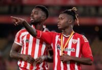 احتفال لاعبي أتلتيك بيلباو بعد الفوز في كأس ملك إسبانيا