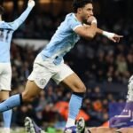 لاعبو مانشستر سيتي يحتفلون بهدف خلال مباراة نصف نهائي كأس الرابطة ضد نيوكاسل.