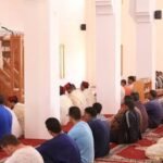 صورة تعبيرية لشهر رمضان المبارك، ربما هلال أو فانوس، مع إشارة إلى الأجواء الروحانية.