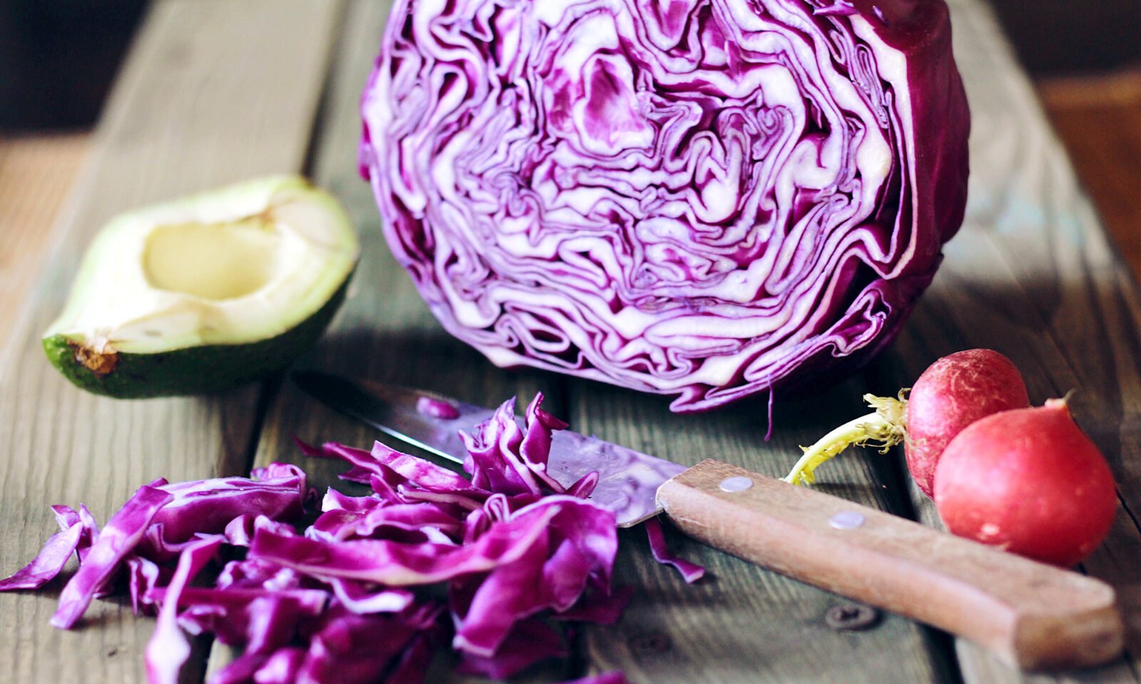 Unlocking Gut Health: New Research Reveals the Potent Power of Fermented Cabbage 3 Close-up of a bowl of sauerkraut, illustrating the old-school superfood's gut health benefits.
