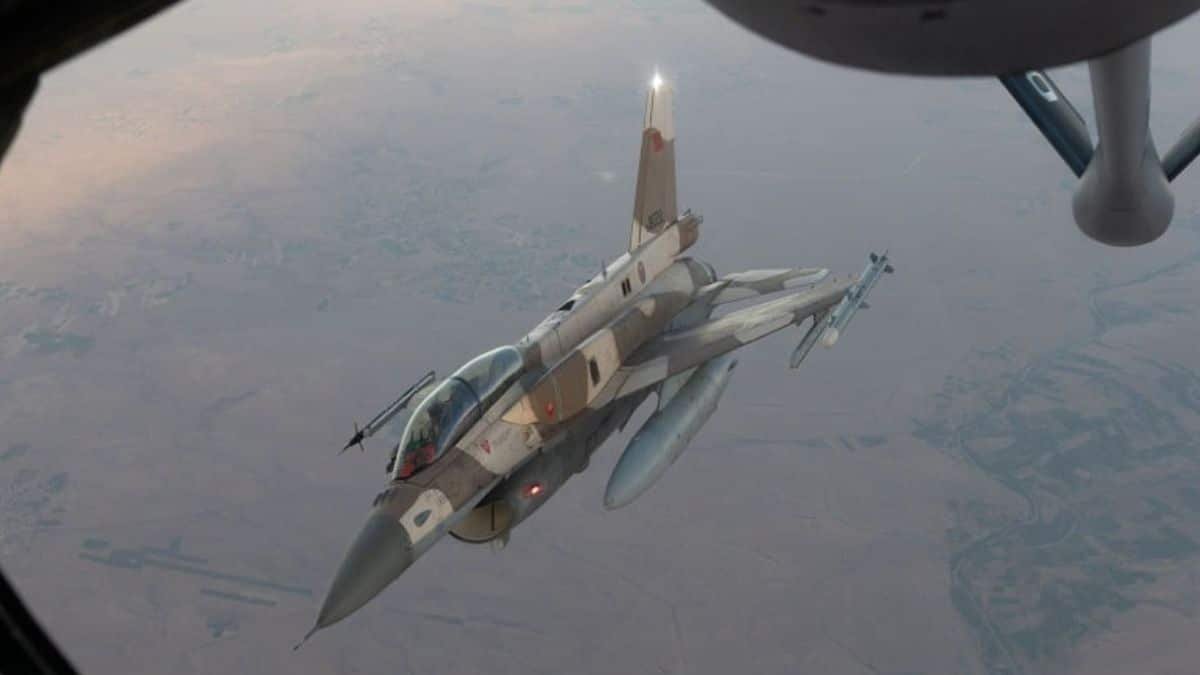 Forces Royales Air, Maroc, classement militaire, puissance aérienne, défense, technologie militaire, F-16, drones, partenariats stratégiques, Afrique, Maghreb, sécurité régionale, modernisation, Global Firepower, C-130 Hercules, Eurocopter AS365, surveillance maritime, ISR, États-Unis, Europe, F-16 Block 72, force multi-domaine