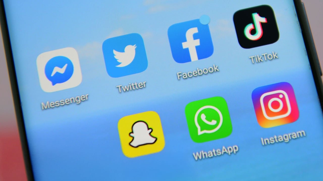 Gabon : Le paradoxe WhatsApp, ou la censure des réseaux sociaux à deux vitesses 3 Gabon : Le paradoxe WhatsApp,