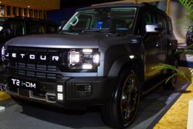 Inauguration du premier showroom Jetour au Maroc par Smeia à Casablanca, présentant les SUV T2 et Dashing.