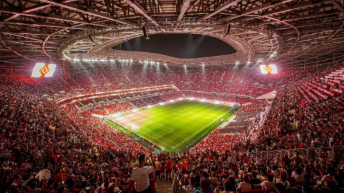 Image illustrant le défi de la souveraineté narrative marocaine dans le contexte sportif et digital.