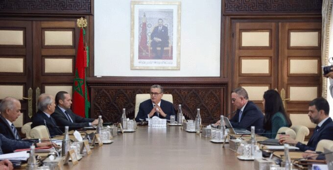 Maroc : L'Aide Sociale Directe, un Tremplin Historique pour les Vulnérables 7 Aziz Akhannouch présidant la réunion du Conseil d’administration de l’Agence nationale de soutien social (ANSS)