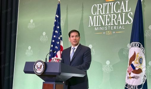 Le Secrétaire d'État américain Marco Rubio s'exprimant lors d'une conférence ministérielle sur les minéraux critiques à Washington, soulignant le rôle stratégique du Maroc.