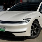 Voiture électrique Changan Nevo A06 en extérieur