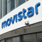 Movistar logo with a broken connection symbol, representing the network outage that affected Spanish SMEs.
