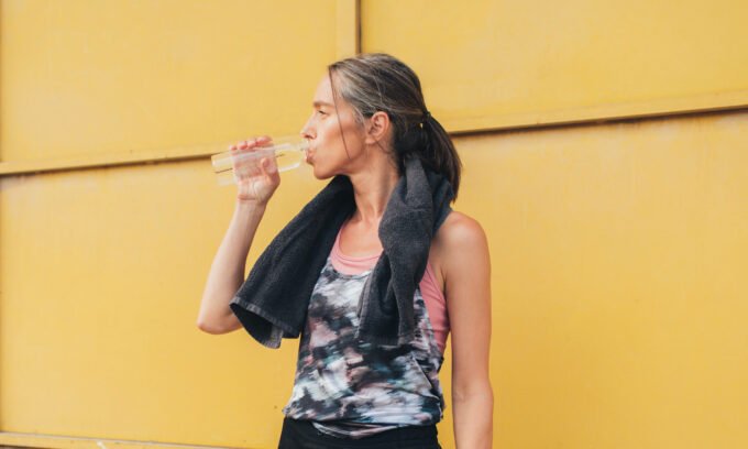 Taurine molecules and their impact on cellular health and longevity