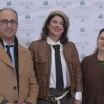 Meryem Bent Houria présentant son roman 'Le secret de l'arbre' lors du Book Club Le Matin, illustrant la discussion sur la transformation intérieure et la symbolique de l'arbre.