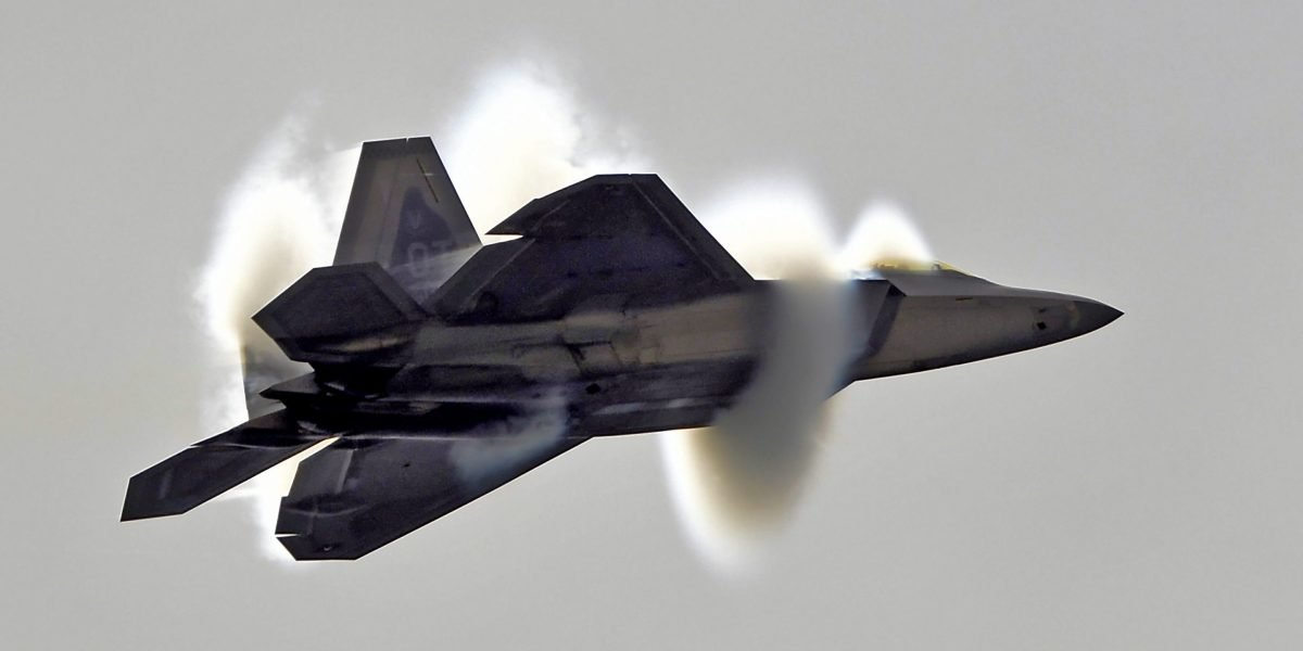 America's Trillion-Dollar Defense Dilemma: Balancing Ambition with a Mounting Debt Crisis 3 President Donald Trump unveils new warships at Mar-a-Lago, December 2025