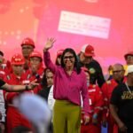 Delcy Rodriguez, présidente par intérim du Venezuela, lors d'un rassemblement à Caracas en janvier 2026, suite à l'enlèvement de Nicolas Maduro.