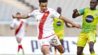 Joueurs du Wydad de Casablanca en action lors d'un match de Coupe de la CAF