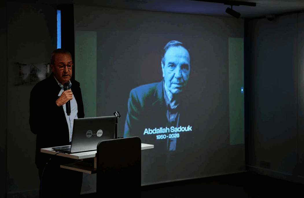 L'Adieu Lumineux à Abdallah Sadouk : Casablanca Rend Hommage à une Icône de l'Art Marocain 3 Abdallah Sadouk