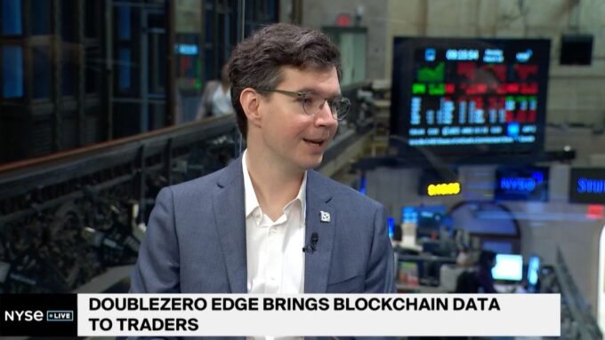 The Edge of Innovation: How Austin Federa and DoubleZero are Bringing Blockchain to Traders 9 Austin Federa speaking about DoubleZero's 'Edge' platform, illustrating blockchain integration in trading.