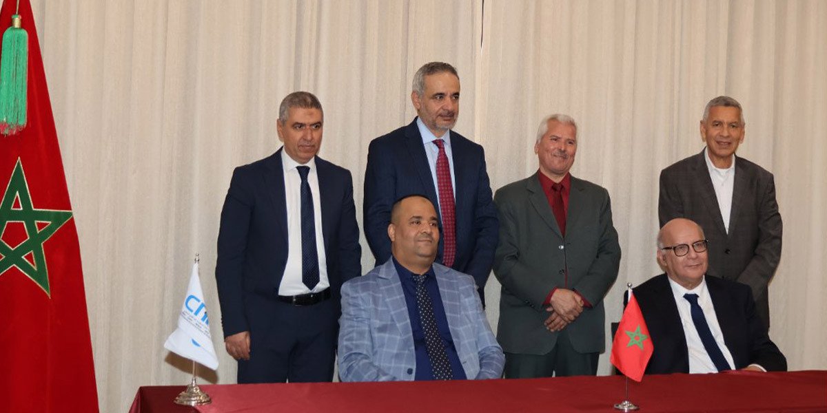 Signature de la convention entre la CNDP et l'Ordre des Adouls pour le programme DATA-TIKA au Maroc