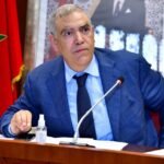 صورة لأعوان سلطة مغاربة أثناء أداء مهامهم الإدارية الميدانية