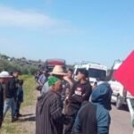 صورة تظهر عناصر الدرك الملكي أثناء محاولتهم تفريق احتجاجات في منطقة سيدي عيسى بن سليمان بقلعة السراغنة.