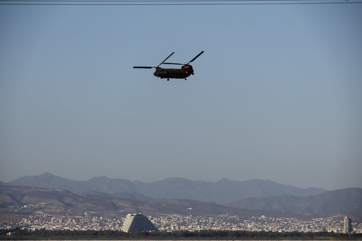 تصعيد إقليمي: ضربة جوية مشتبه بها تستهدف قاعدة بريطانية في قبرص وسط توترات متصاعدة 3 صورة جوية لقاعدة أكروتيري البريطانية في قبرص بعد ضربة محتملة بطائرة مسيّرة