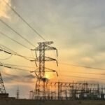 صورة توضيحية لشبكة كهرباء أو عداد طاقة