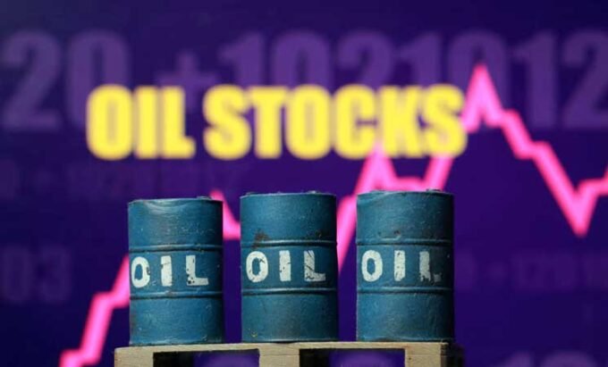 خريطة الشرق الأوسط تظهر مناطق التوتر أو صورة تجمع لقطات من الأحداث المذكورة