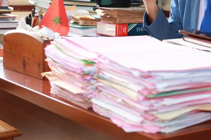 صورة توضيحية للمحكمة أو ميزان العدالة، ترمز للتحقيقات القضائية في قضايا الفساد المالي بالجماعات الترابية بالدار البيضاء.