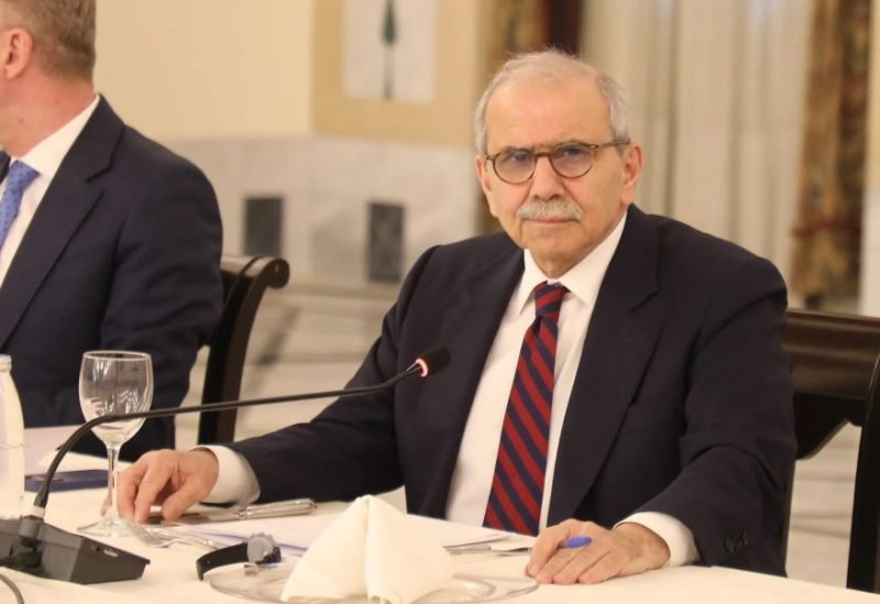 الرئيس سلام يوجه بتعزيز جاهزية السفارات اللبنانية في الخليج لمواكبة أوضاع الجالية 3 اللبنانيون في الخليج