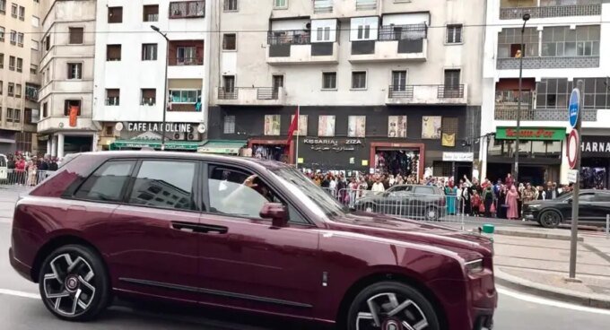 جلالة الملك محمد السادس يجدد العهد مع شعبه الوفي بدرب السلطان 1 الملك والشعب المغربي