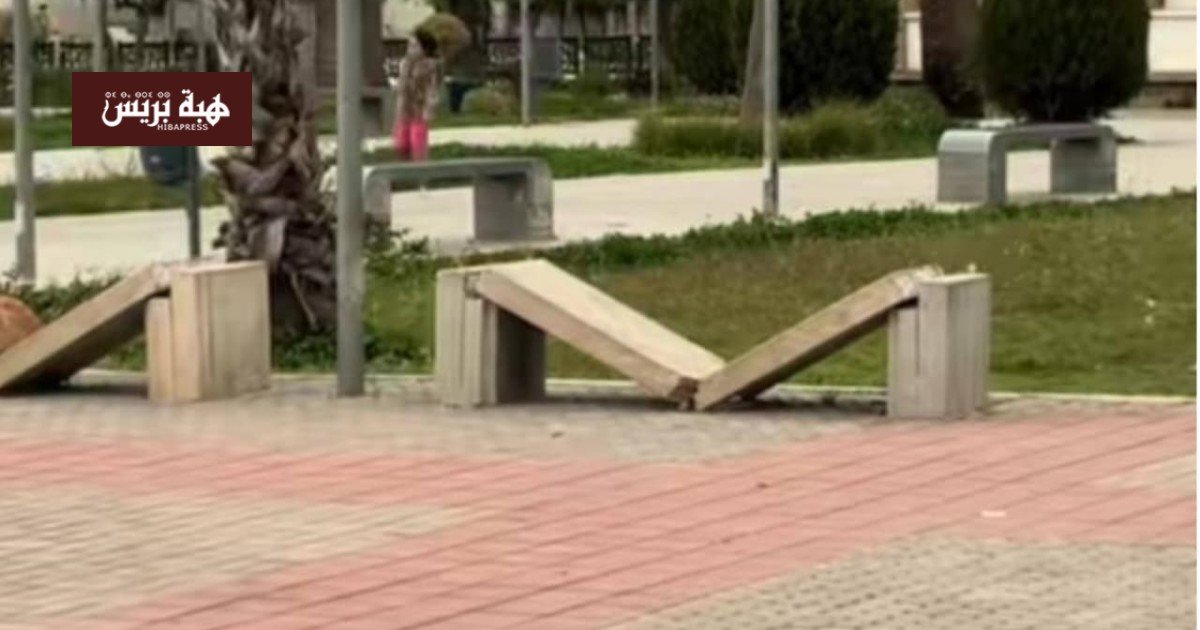 صورة لممتلكات عمومية متضررة في مدينة تازة، تعكس ظاهرة التخريب