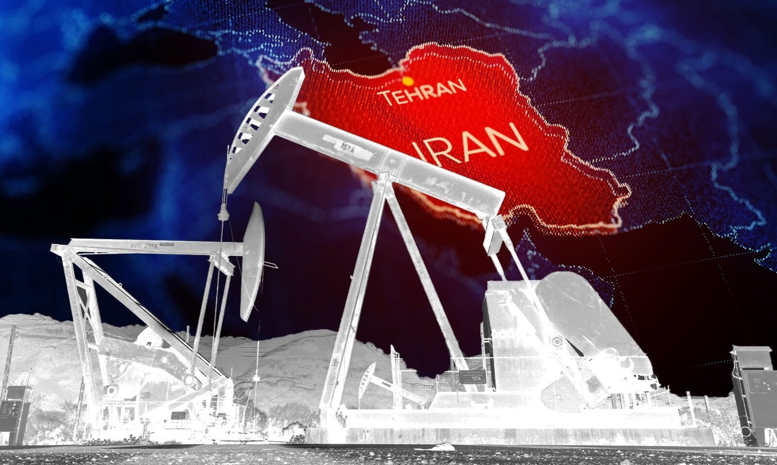 صورة توضيحية لبراميل نفط أو خريطة الشرق الأوسط تظهر مضيق هرمز مع رسوم بيانية لأسعار النفط المتقلبة.