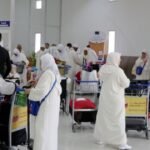 صورة للجنة الملكية للحج خلال اجتماعها في الرباط لمناقشة ترتيبات الحج