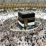 عمرة رمضان بالمغرب: توترات الشرق الأوسط تفرض تحديات لوجستية وقلقاً للمعتمرين 4 صورة تظهر معتمرين مغاربة يستعدون لرحلة العمرة في ظل ظروف إقليمية متوترة