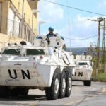 تحليلات معمقة: من سياسات ترامب إلى إرث زروال وتحديات المنطقة 8 صورة تعبيرية تجمع عناصر من الأخبار السياسية والاقتصادية الدولية والإقليمية.