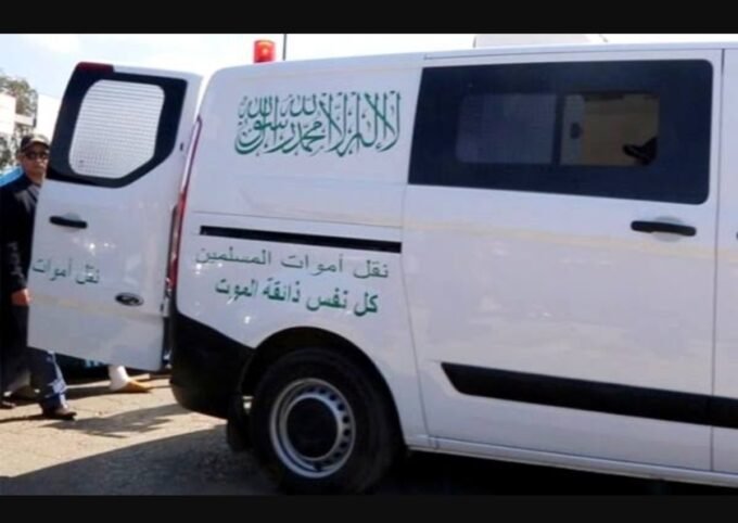 مأساة صفرو: مقتل إمام مسجد يعيد تسليط الضوء على حوادث الاعتداءات المتكررة 7 صورة لمسجد بمدينة صفرو، تعكس أجواء الهدوء التي عكرتها جريمة مقتل الإمام، مع إشارة إلى تكرار حوادث الاعتداء.