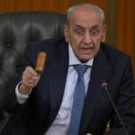 مكتب نبيه بري ينفي تقارير "الجديد" حول قطع التواصل مع حزب الله وتفاصيل إطلاق الصواريخ 3 الرئيس نبيه بري يتحدث في مؤتمر صحفي