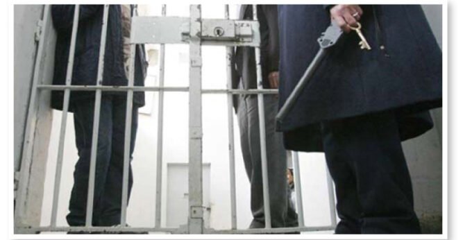 escroc multi-identités