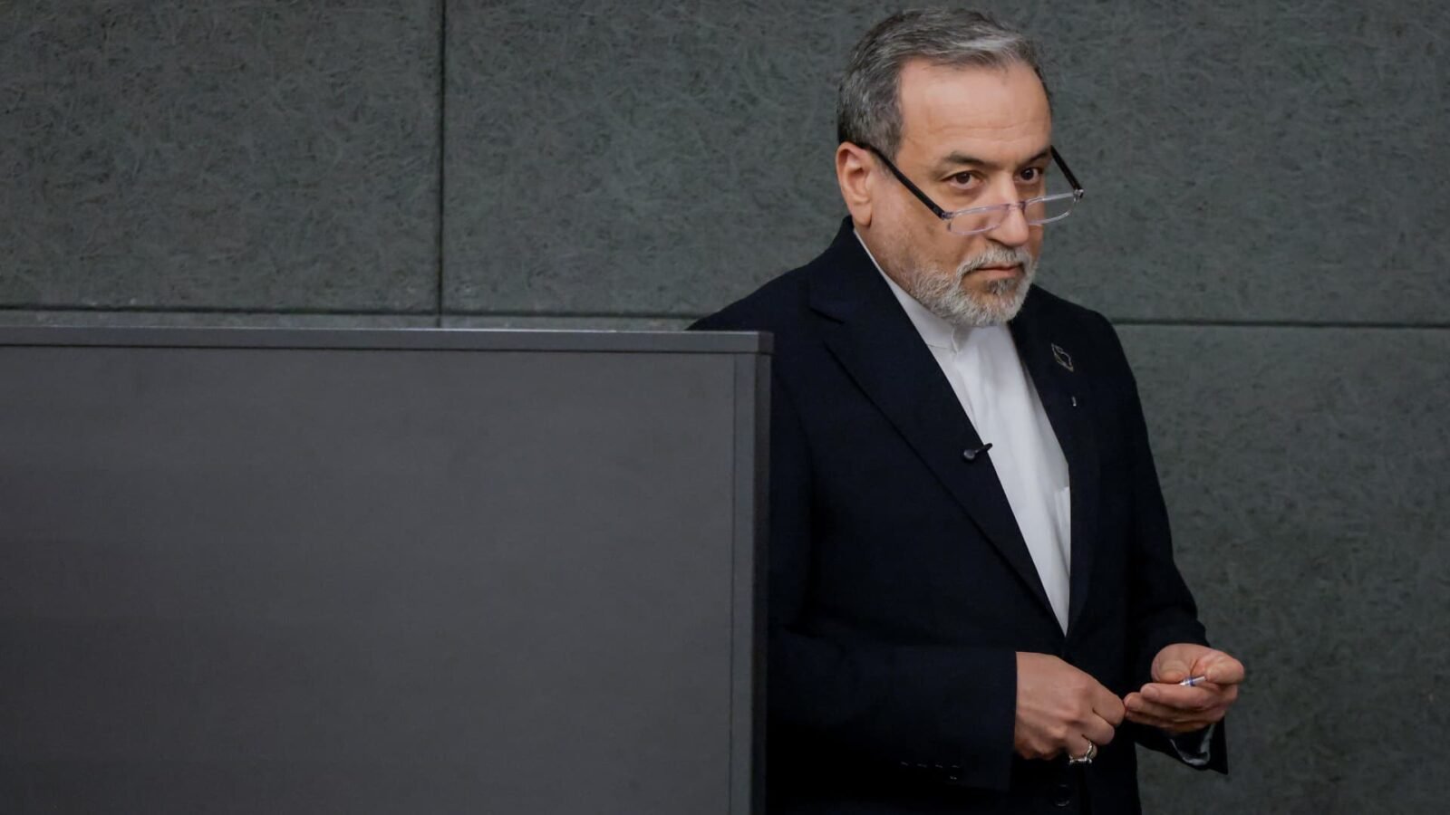 Iran Rejects Direct US Talks While Reviewing Trump's Peace Plan, Demands Hormuz Sovereignty 3 Iranian Foreign Minister Abbas Araghchi speaks, symbolizing Iran's diplomatic stance amidst US peace proposals.