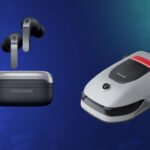 Les Samsung Galaxy Buds 4 Pro dans leur boîtier de charge, posés sur une surface sombre.